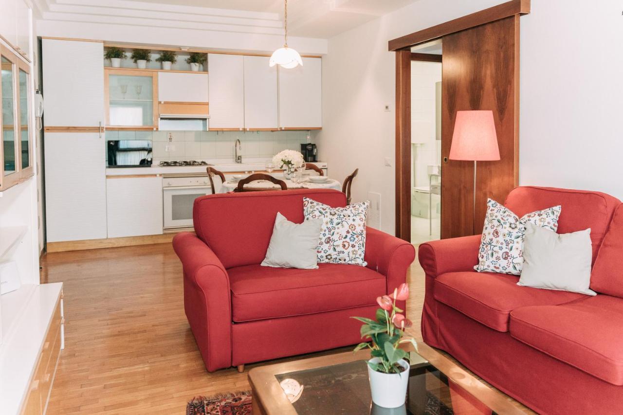 Palladio Apartment - Vista Fiume, In Centro Con Garage Vicenza Eksteriør bilde