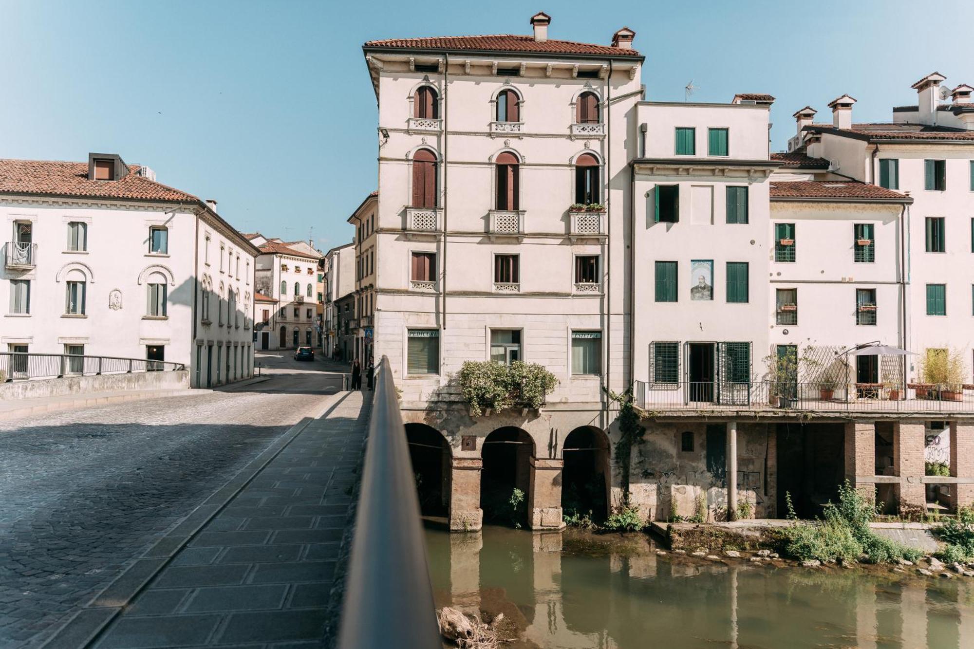 Palladio Apartment - Vista Fiume, In Centro Con Garage Vicenza Eksteriør bilde